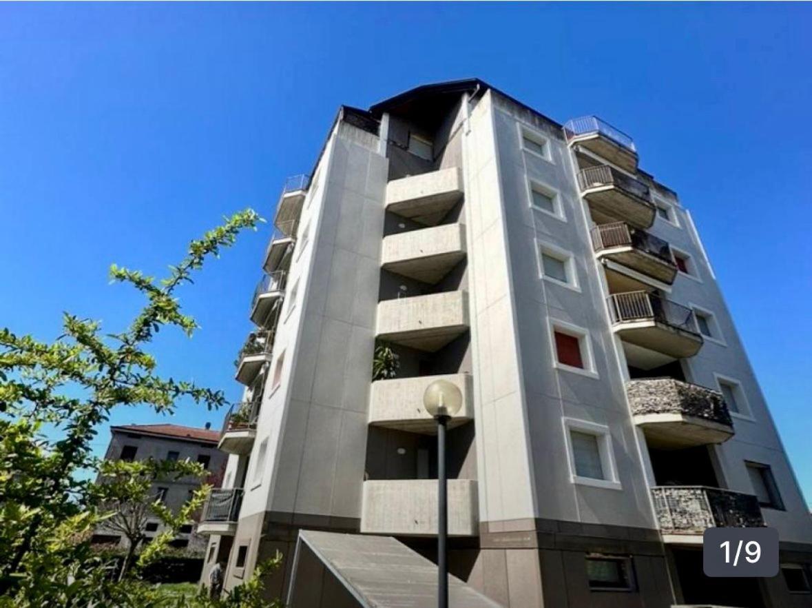 Ferienwohnung Brevi Periodi Reggio nell'Emilia Exterior foto